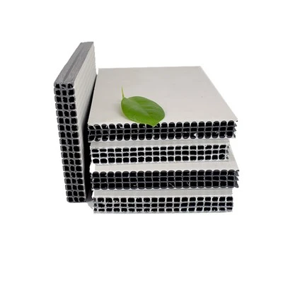 Coffrage en plastique creux pour béton